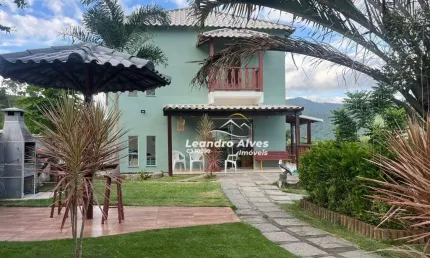 Casa com 3 dormitórios à venda, 150 m² por R$ 600.000,00 - Espraiado - Maricá/RJ