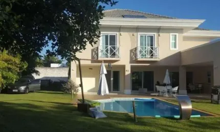 Casa em condomínio fechado com 4 quartos à venda no Interlagos, Camaçari  por R$ 4.500.000