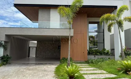 Casa à venda no Condomínio Terras de Vinhedo, no bairro Bosque em Vinhedo - São Paulo.