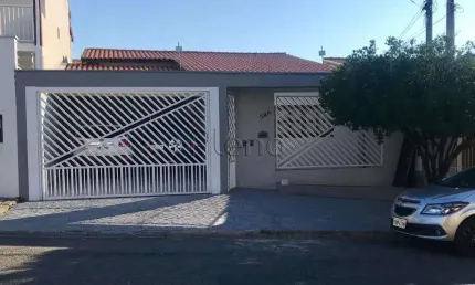 Casa à venda em Indaiatuba, Residencial Monte Verde, com 3 quartos, com 220 m²