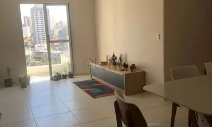 Apartamento à venda com 3 quartos no Cambuí, Campinas.