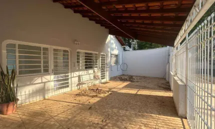 Casa à venda em Campinas, Vila Iza, com 2 quartos, com 100 m²
