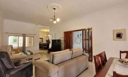 Casa à venda em Campinas, Parque São Quirino, com 4 suítes, com 350 m²