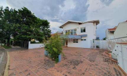 Casa à venda em Campinas, Loteamento Caminhos de São Conrado (Sousas), com 4 quartos