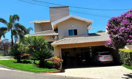 Sobrado à venda em valinhos, jardim pinheiros, com 3 quartos, com 323 m²