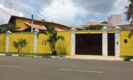Venda | Sobrado com 400,00 metroQuadrado, 4 dormitório(s), 2 vaga(s). Parque Xangrilá, Campinas