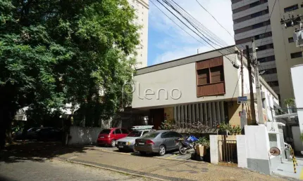 Sobrado à venda em Campinas, Cambuí, com 4 suítes, com 400.23 m²
