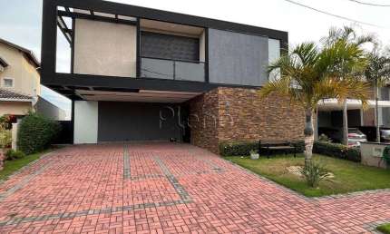 Sobrado à venda em Campinas, Swiss Park, com 4 suítes, com 450 m²