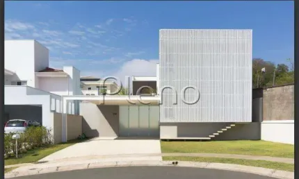 Sobrado à venda em Campinas, Parque das Quaresmeiras, com 3 suítes, com 245.54 m²