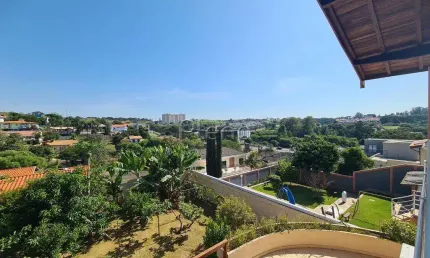 Sobrado à venda em Valinhos, Colinas dos Álamos, com 4 suítes, com 380 m²