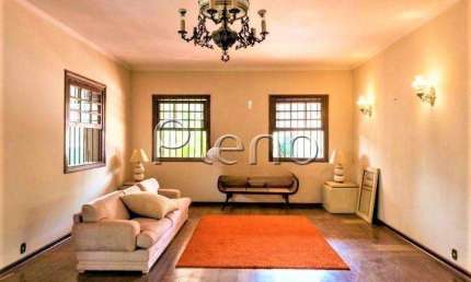 Casa à venda no Parque Taquaral, 6 quartos - Campinas.