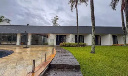 Casa à venda em Valinhos, Chácaras Alpina, com 6 suítes, com 856 m², Condomínio Village Sans Souci
