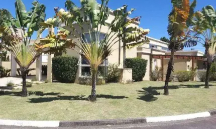Venda | Casa com 570,00 m², 4 dormitório(s), 4 vaga(s). Cachoeira, Vinhedo