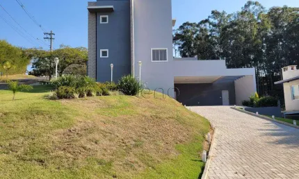 Casa a venda no Condomínio Residencial Terras de Santa Teresa, no bairro distro industrial em Vinhedo.