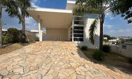 Casa à venda com 3 dormitórios no Swiss Park, Campinas