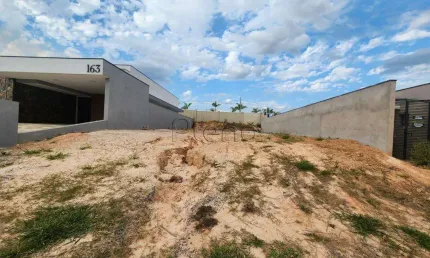 Terreno à venda no Loteamento Residencial Arborais, Campinas
