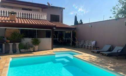 Sobrado à venda em Campinas, Vila Marieta, com 4 quartos, com 330 m²