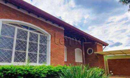 Casa à venda com 3 quartos no Parque Cecap em Valinhos!