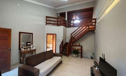 Casa à venda no Residencial Nova Era, em Valinhos 3 quartos
