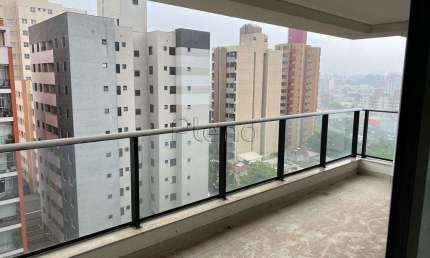 Apartamento à venda com 3 dormitórios no Cambuí, Campinas.