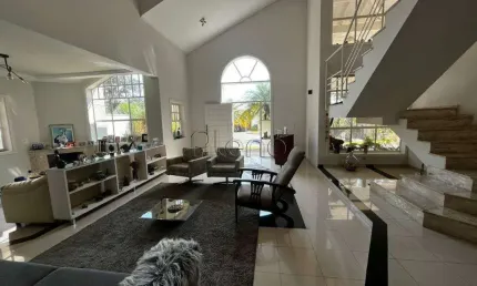 Casa á venda com 3 quartos no Condomínio Reserva Colonial, Valinhos