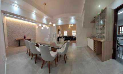 Casa à venda em Campinas, Jardim Bom Retiro, com 4 quartos, com 275 m²