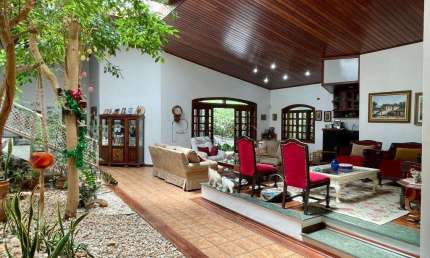 Casa à venda com 4 quartos no Parque Nova Campinas, Campinas.