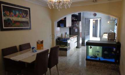 Casa à venda com 3 quartos no Jardim Eulina, Campinas.