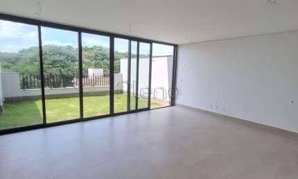 Sobrado à venda com 3 suítes no Bairro das Palmeiras em Campinas