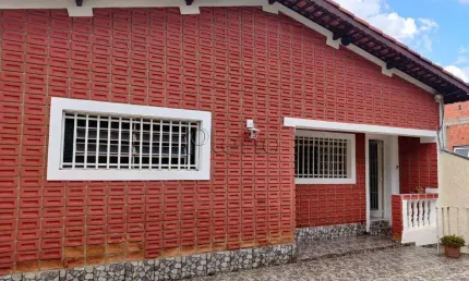 Casa à venda e para locação com 3 quartos no Parque São Quirini em Campinas