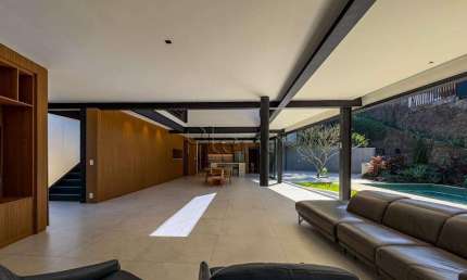 Casa à venda com 3 suítes no Chácara Flora, Valinhos.