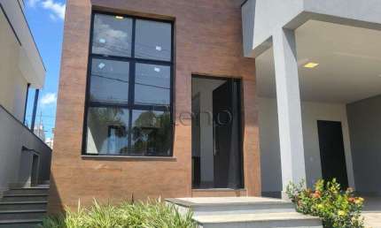 Casa à venda com 3 quartos no Residencial Vita Verdi, Valinhos.