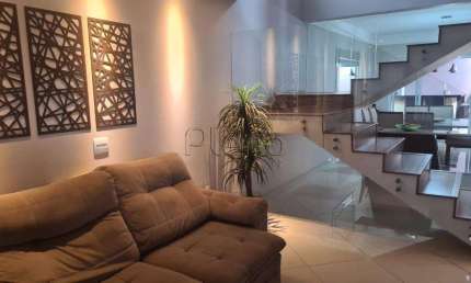 Casa à venda com 3 quartos na região do Carlos Lourenço em Campinas