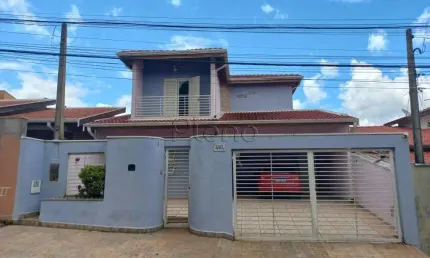 Casa à venda com 3 quartos no Parque Jambeiro, Campinas.