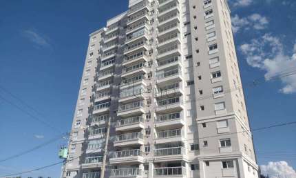 Apartamento à venda com 3 dormitórios sendo 1 suíte no Taquaral, em Campinas