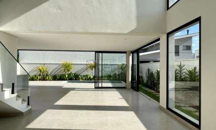 Casa à venda com 3 suítes no Loteamento Residencial Arborais, em Campinas