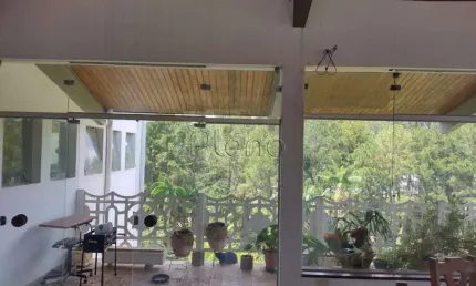 Casa à venda com 6 quartos no Condomínio Estância Marambaia, Vinhedo.