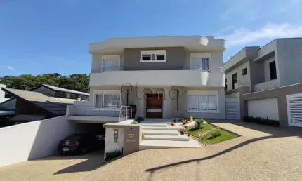 Casa à venda com 4 suítes no Condomínio Residencial Terras de Vinhedo, no bairro Bosque em Vinhedo - São Paulo.