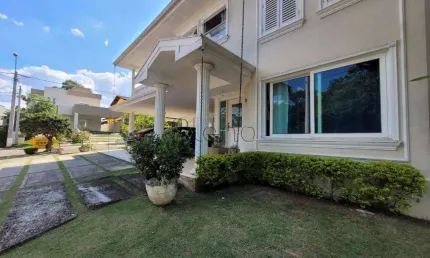 Casa à venda no Condomínio Villagio Capriccio, no bairro Rainha em Louveira, São Paulo.