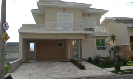 Casa à venda com 3 suítes no Condomínio Portal do Jequitibá, Valinhos.