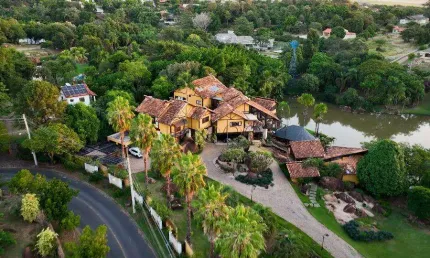 Casa à venda com 4 suítes no Residencial Vale das Laranjeiras em Indaiatuba