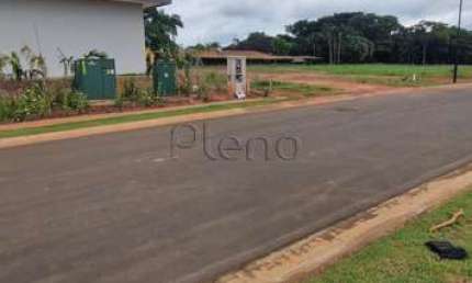 Terreno à venda com 386.7m² no Villa Sapezal Loteamento em Indaiatuba