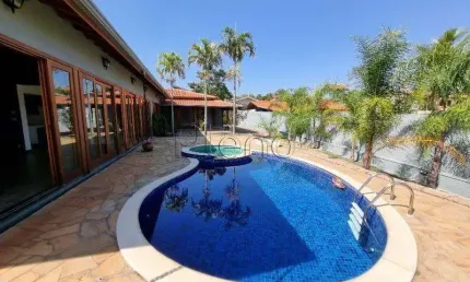 Casa à venda com 4 suítes na Colinas do Mosteiro Itaici em Indaiatuba