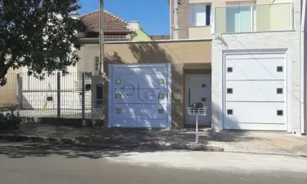 Casa à venda com 4 quartos na Vila Industrial, Campinas.