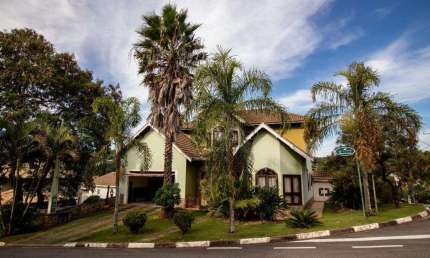 Casa à venda com 3 quartos no Condomínio Recanto dos Paturis, Vinhedo.