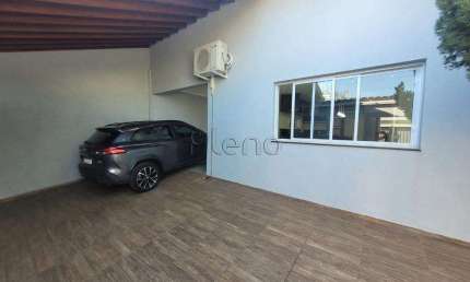 Casa à venda com 3 quartos no Jardim Eulina, em Campinas.