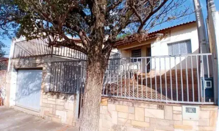Casa com 3 quartos para venda no Jardim Chapadão, Campinas.