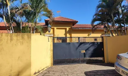 Chácara à venda com 3 quartos no Parque das Bandeiras, Indaiatuba.