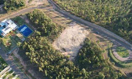 Terreno à venda com 2440 m² no Loteamento Residencial Parque Terras de Santa Cecília, Itu.