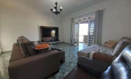 Casa à venda e para locação com 3 quartos no Jardim Novo Campos Elíseos, Campinas.